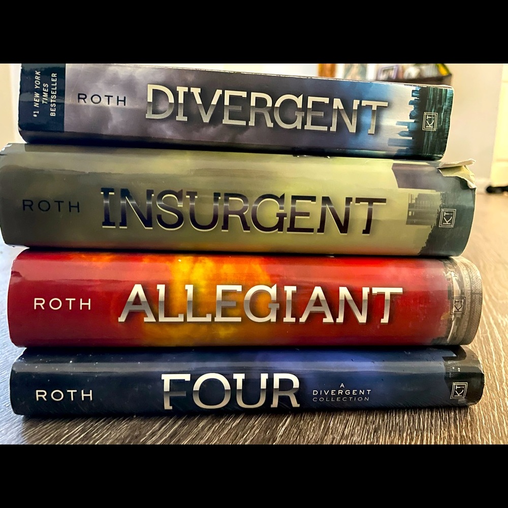 Divergent Series Books 1-3 PLUS FOUR
